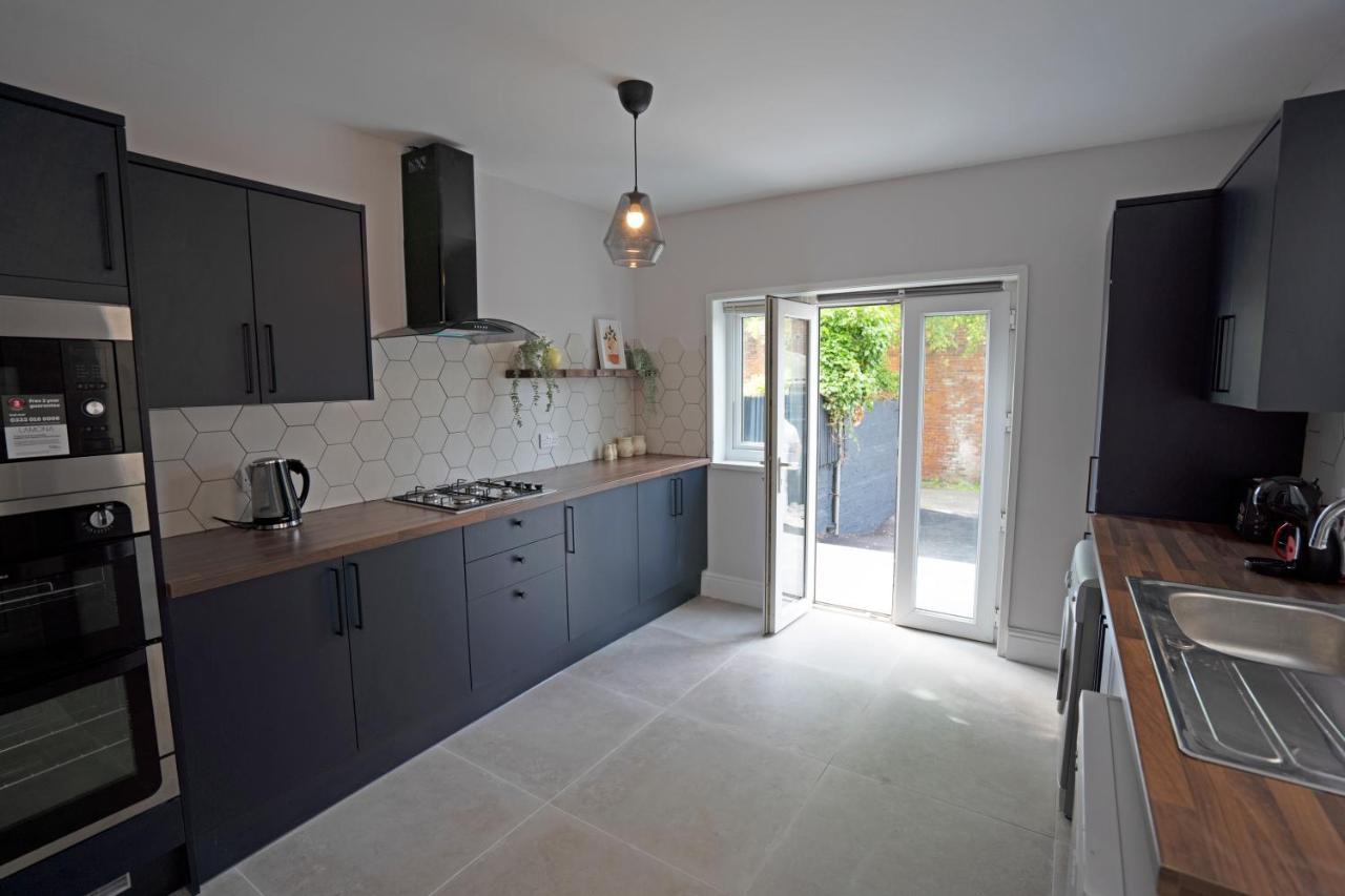 Beautiful Family Home In The Heart Of Swansea Exterior foto